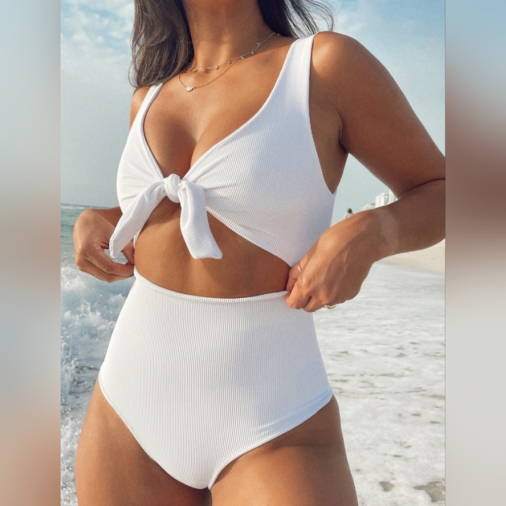Maheli Heli Vince Swimsuit